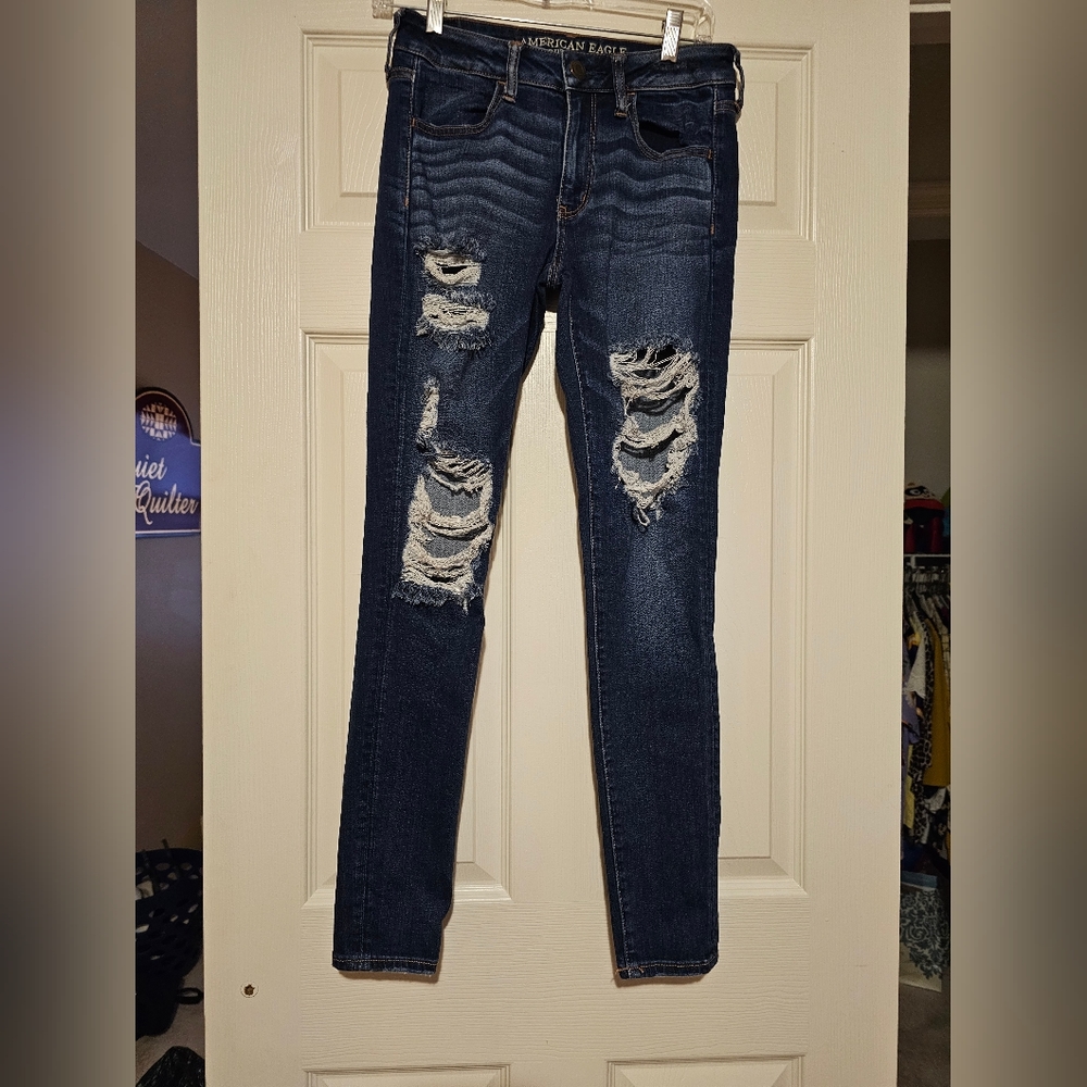 American Eagle Outfitters Jeans sz 6 R